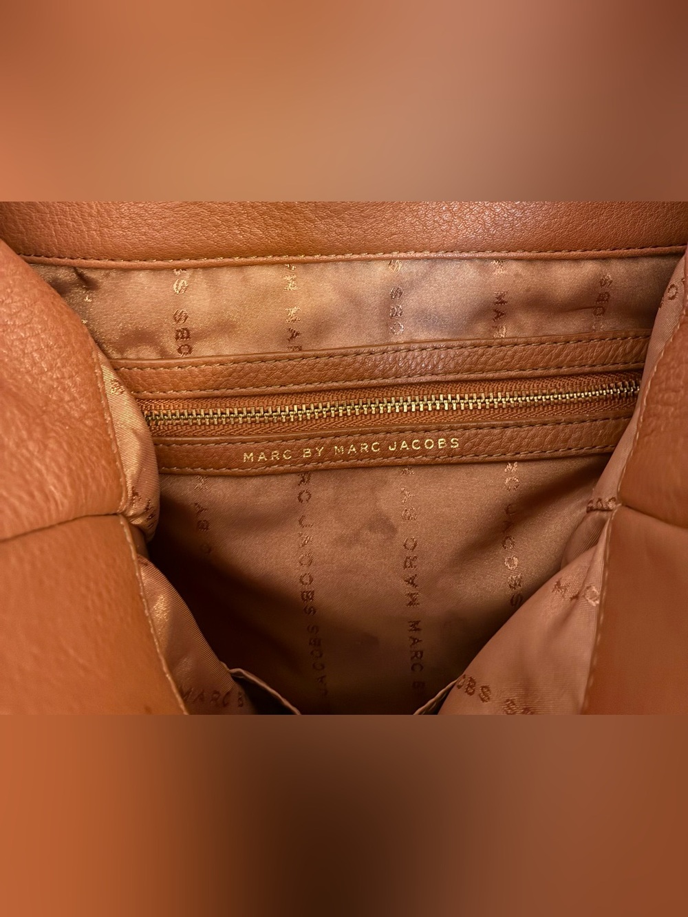 Marc by Marc Jacobs - Classic Q Francesca Brown Leather Top Handle Hobo/Tote Bag - Picture 8 of 14